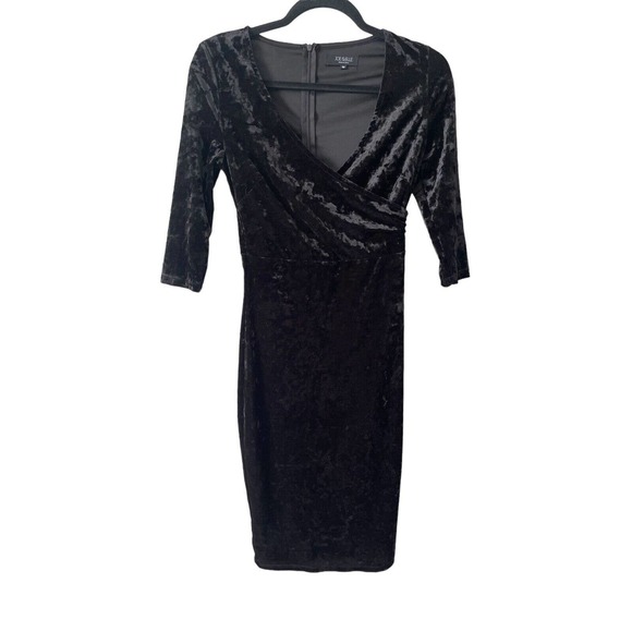 Joe & Elle Dresses & Skirts - Joe and Elle Womens Dress Sz Medium Black Velvet Cocktail